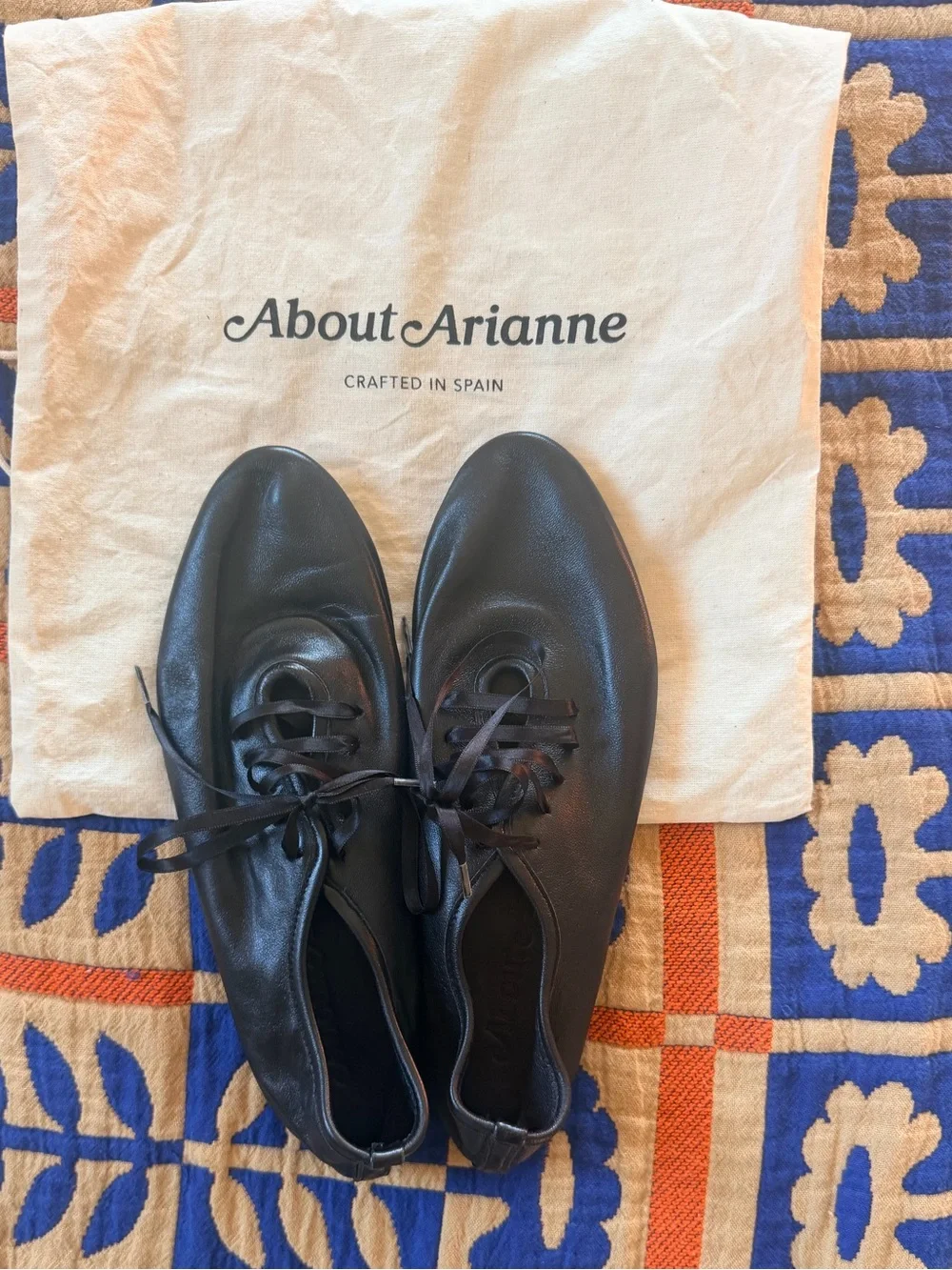 Womens’s About Arianne black Leather Lace Up Shoes crafted in Spain.